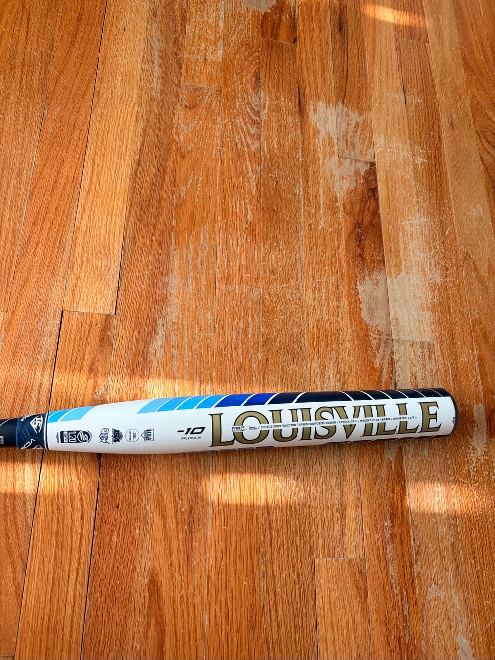 Louisville Slugger Womans Fastpitch Softball Bat